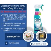 Chai xịt rửa vệ sinh tủ lạnh Dr Beckmann