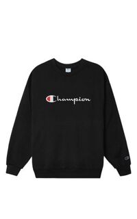 Champion Embroidered Big Logo Sweater In Black