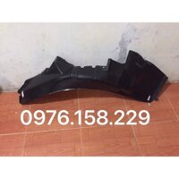 CHẮN BÙN LÒNG DÈ TRƯỚC XE LANOS