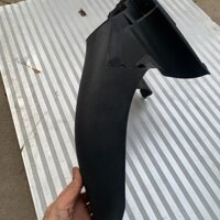 CHẮN BÙN SAU BÁNH TRƯỚC SIRIUS CHÍNH HÃNG YAMAHA (hàng zin tháo xe chính hãng)