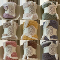 Chăn Cừu len vặn thừng Sam- store  Chăn mền nhập khẩu kích thước 2mx2m3, nặng 2,2kg