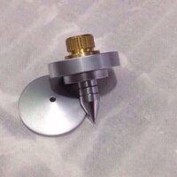 Chân đinh- chân chống  rung cho loa, ampli.... Báo giá 1 chiếc gồm chân đinh và chén hứng