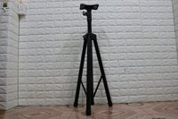 chân đỡ loa di động