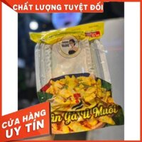 CHÂN GÀ RÚT XƯƠNG Ủ MUỐI  THƯƠNG HIỆU MADAM HOÀNG- Khay 500gr