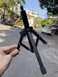 Chân kẹp micro MK02 Vip - chân kẹp mic để bàn loại cao cấp - Cấu tạo hợp kim chắc chắn, nhỏ gọn
