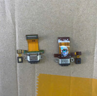 Chân Sạc Sharp Aquos R3