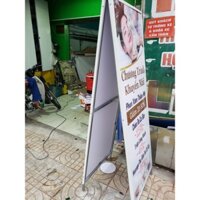 chân Standee khung sắt gấp gọn tiện lợi