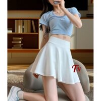chân váy ngắn màu trắng dáng xòe rộng rãi,chất liệu thun giãn , phong cách trẻ trung năng động