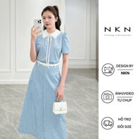 Chân váy suông dáng dài NKN Dilys màu xanh kẻ đen, thiết kế giả thắt lưng, chất liệu cao cấp
