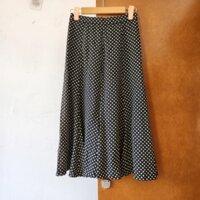 Chân váy vintage Nhật dáng midi chấm bi dáng xòe đuôi cá - em và nắng