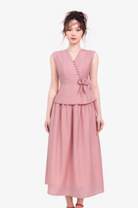 Chân váy xòe dài màu hồng