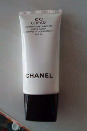 Kem CC Cream Chanel Complete Correction SPF 50  Mộc Paris