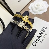 Chanel Vòng Tay Ánh Sáng Sang Trọng Tinh Tế Vòng Tay Nữ Thép Titan Không Gây Dị Ứng Vòng Tay Kinh Doanh Bữa Tối Cho Bạn Gái Ngày Lễ Tình Nhân Tanabata