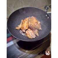 chảo đá có nắp