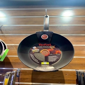 Chảo Tefal Hard Titanium 28cm