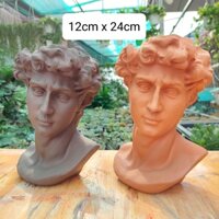 Chậu đất nung, Chậu sen đá - Chàng trai David, miệng chậu 12cm,chiều cao 24cm