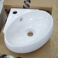 Chậu lavabo góc treo tường  Royal RA-8242 , (chưa vòi )kich thước:375x350x135  men nano ;bảo hành 10 năm