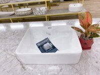 Chậu lavabo sứ vuông trắng