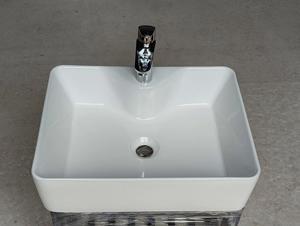 Chậu rửa mặt lavabo Forlard LB01