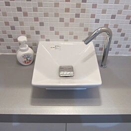 Chậu rửa mặt Toto L712