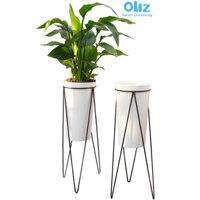 Chậu trồng cây Oliz A409. Chậu nhựa trồng cây tự dưỡng có giá chân bằng thép
