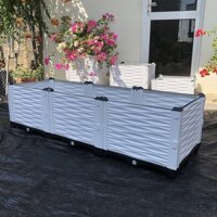 Chậu trồng rau lắp ghép.KT: 150x50 cao 39cm.Đáy thoát nước chống ngập úng.Bền 8-10 năm.Tặng kèm 1Kg phân trùn quế