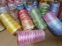 Chỉ dù 1mm màu loang móc giày dép, túi xách, thắt vòng tay,... màu loang ống 200gr đã trừ lõi.