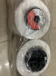 Chỉ may Trắng Mộc 402 5000m,10 cuộn chất liệu polyester cao cấp, có độ bền màu cao, không bị tưa chỉ khi may, đảm bảo chất lượng