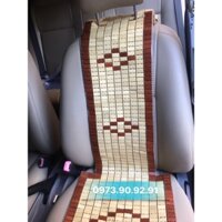 Chiếu trúc trải ghế lái oto con