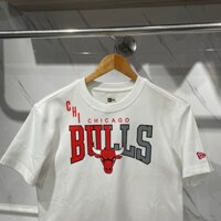 CHÍNH HÃNG - ÁO THUN NEW ERA - CHICAGO BULL [TRẮNG] - CODE: 13334724