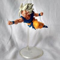 CHÍNH HÃNG Mô hình Son Goku bay đấm HG Dragon Ball