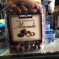 Chocolate hạt hạnh nhân kirkland