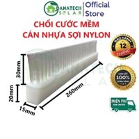 Chổi cước mềm cán nhựa sợi nylon vệ sinh pin năng lượng mặt trời