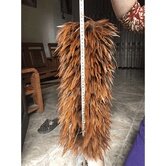 chổi lông gà quét bụi