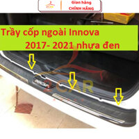 Chồng trầy cốp ngoài nhựa đen xe Innova 2017 2018 2019 2020 2021 - viền inox cực đẹp