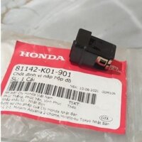 Chốt định vị nắp hộp đồ (81142-K01-901)