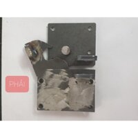 Chốt tự động cửa lùa