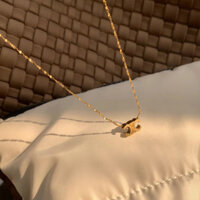 Chủ nhân của Celine đã giới thiệu nó rất đẹp Dây chuyền Arc de Triomphe, dây chuyền clavicle sang trọng nhẹ nhàng, đa năng