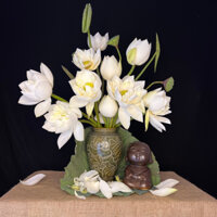 Chum cắm hoa gốm Bát Tràng, lọ cắm hoa dáng cao khắc thủ công, bình cắm hoa sen, hoa ly, hoa hồng