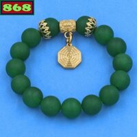 Chuỗi tay đá xanh lá mờ 12 ly charm bát quái inox