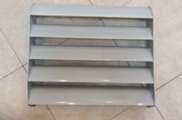 Chuyển hướng gió dàn nóng điều hòa 12000BTU bằng nhựa