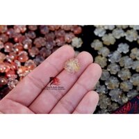 cỏ bốn lá thach anh tóc vàng