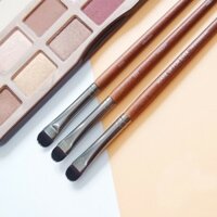 Cọ che khuyết điểm Makeup Forever 220