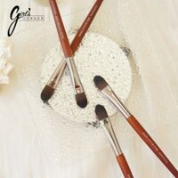 Cọ che khuyết điểm - nhũ mắt Makeup Forever 230