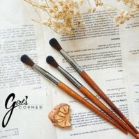 CỌ ĐÁNH HỐC MẮT MAKE UP FOREVER 242