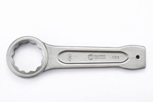 Cờ lê đóng đầu vòng 55mm Sata 48-517