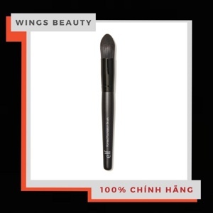 Cọ nền đầu nhọn e.l.f. Studio Pointed Foundation Brush