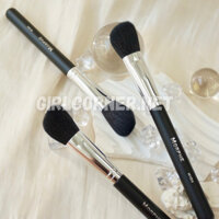 Cọ tạo khối phấn Morphe M104 Brush