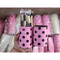 cọ trang điểm chấm bi