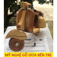 [Có Video] Xe Vespa làm bằng gỗ - my nghe go dua Ben Tre